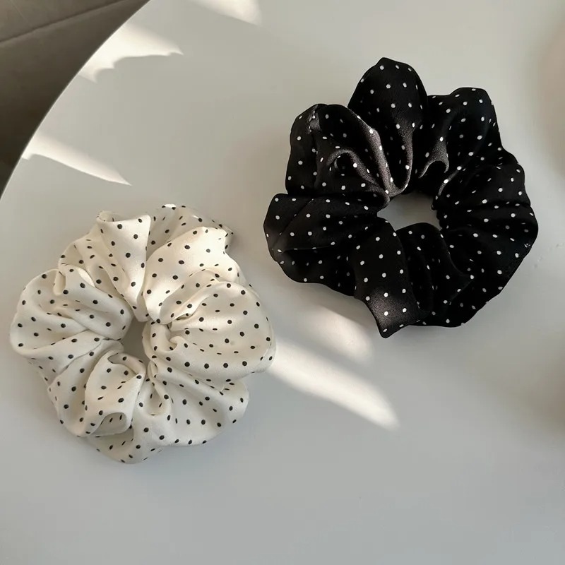 Women Knight Accessories - 2 szt. Eleganckie, minimalistyczne gumki do