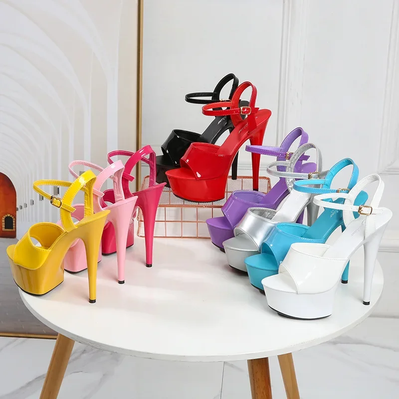 Women'S Accessories Trends 2025 - 2025 Mclubgirl Moda Damska Sandały na