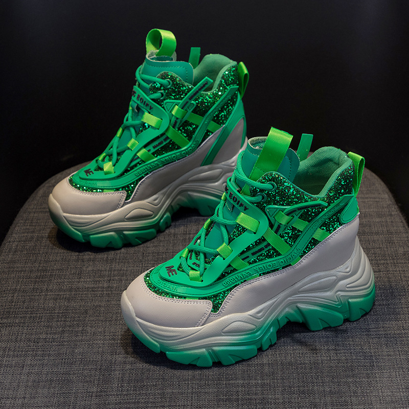 Damskie sneakersy na ukrytej k – Women'S Accessories Trends 2025 recenzja i cena
