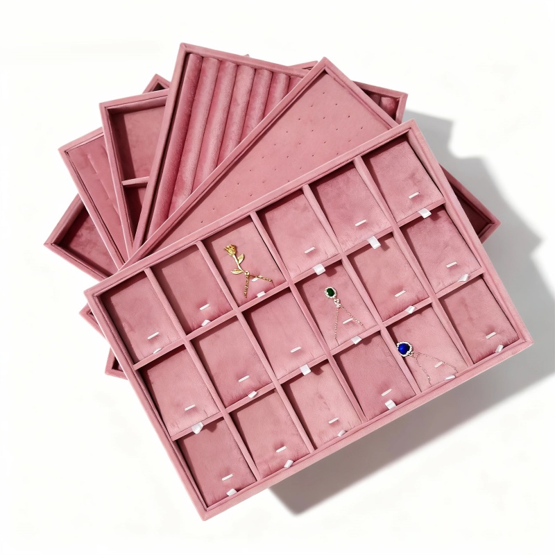 Aksamitne tacki na biżuterię d – Women Accessories Drawer recenzja i cena