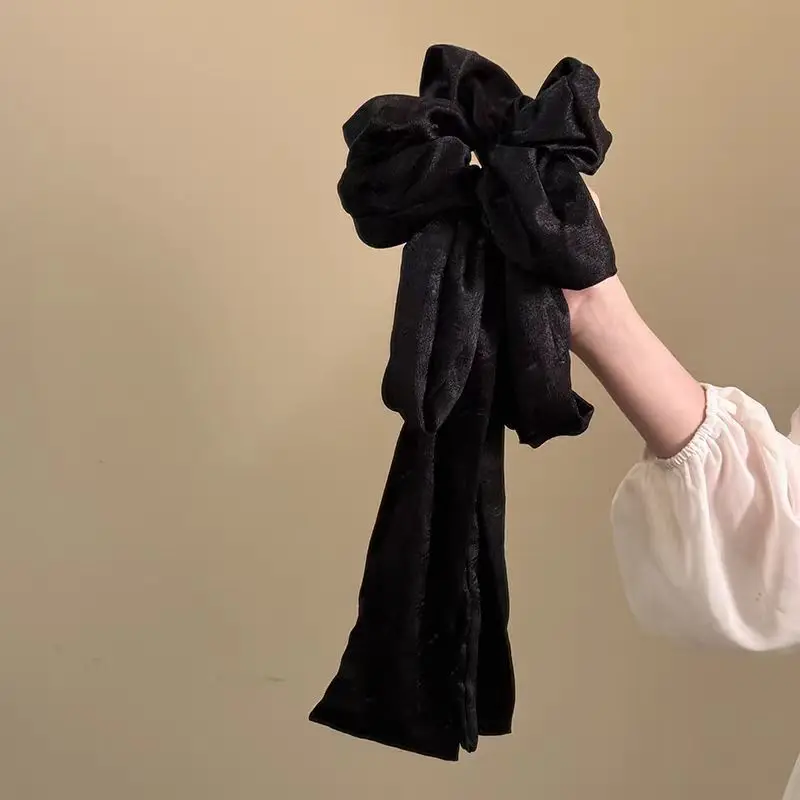 Zestaw francuskich gumek do wł – Scrunchie Satin Set recenzja i cena